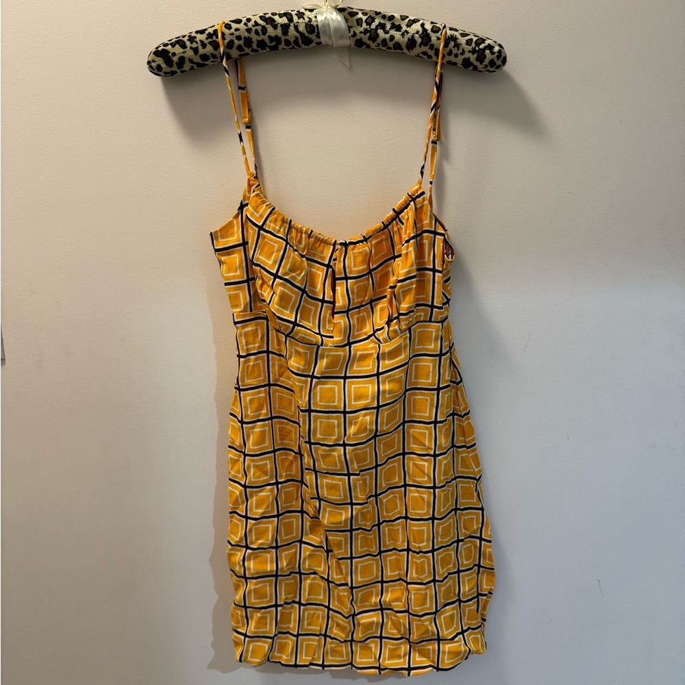 Fun summer dress perfect condition
